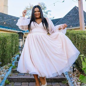 Eloquii x Nabela Noor Tiered Puff Sleeve Dress NWOT 22